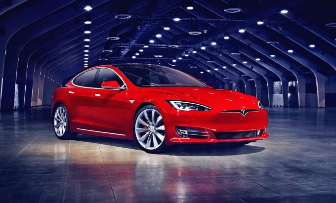 Tesla увеличивает время зарядки!