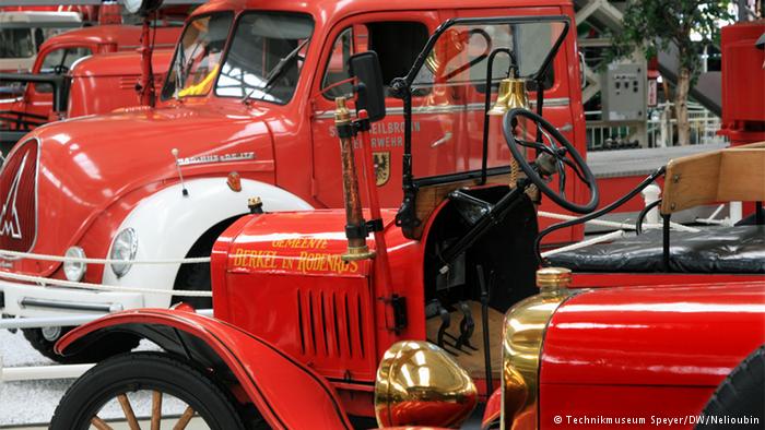 Ford T и другие пожарные машины в Музее техники в Шпайере