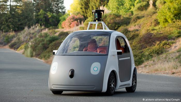 Автомобиль с автономным вождением Google