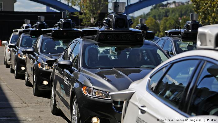 Самоуправляемые такси фирмы Uber в Питтсбурге